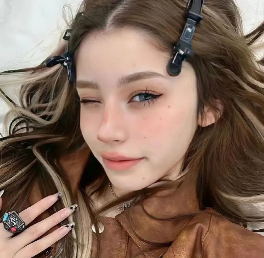 虐童疑云